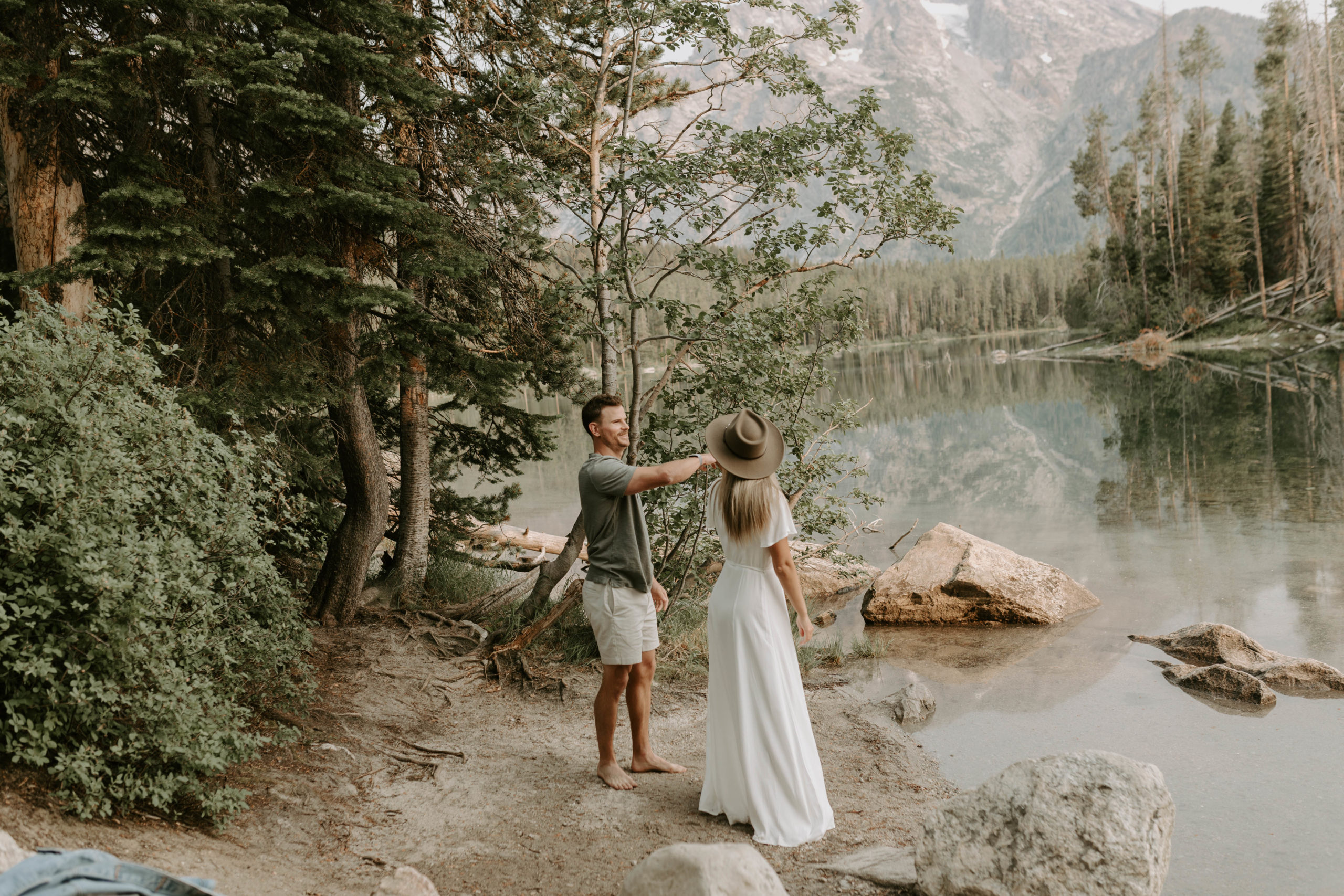 Elopement Ideas: 80 Ways to Make Your Day Special