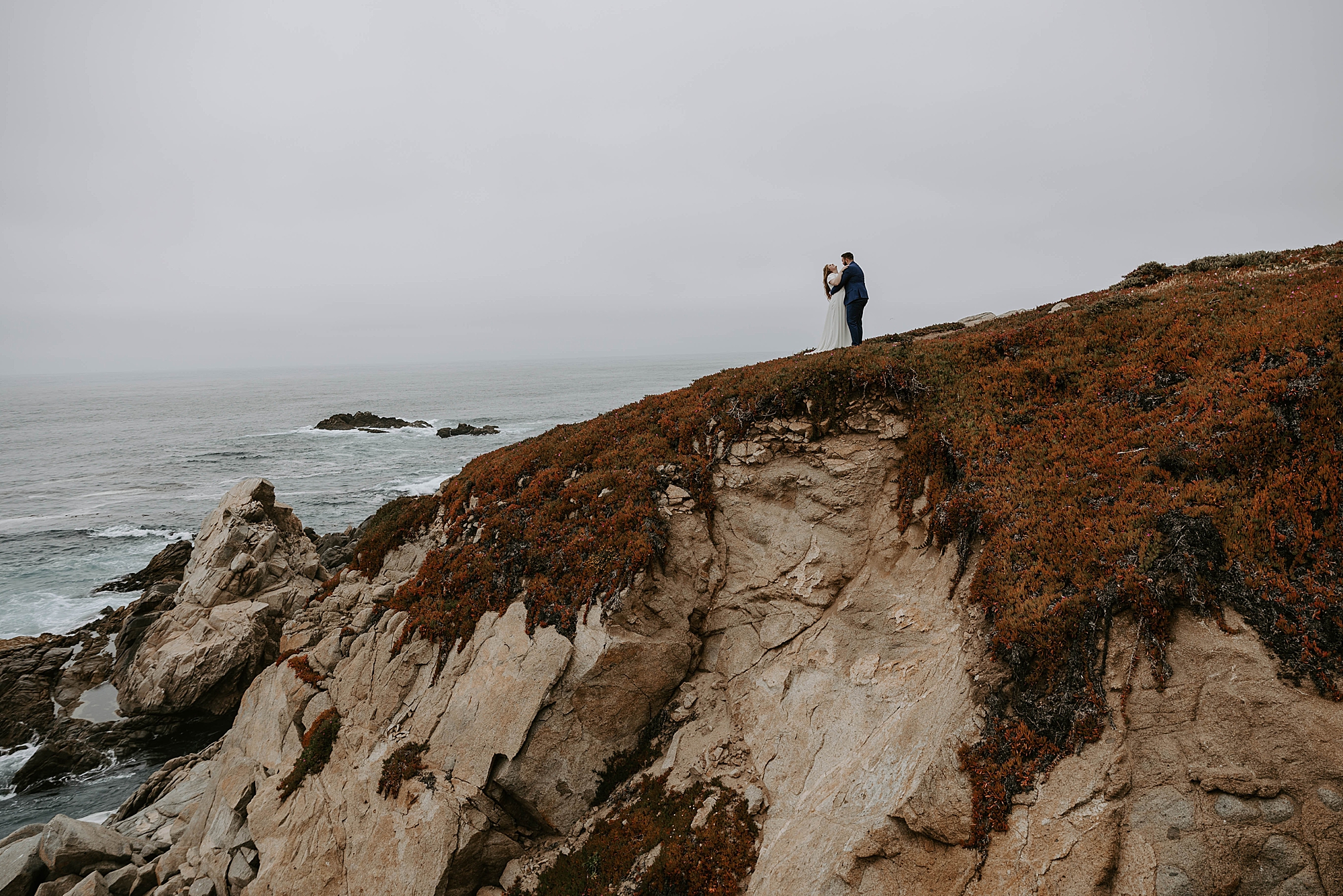 Big Sur Elopement photographed by Mariah Treiber Photography