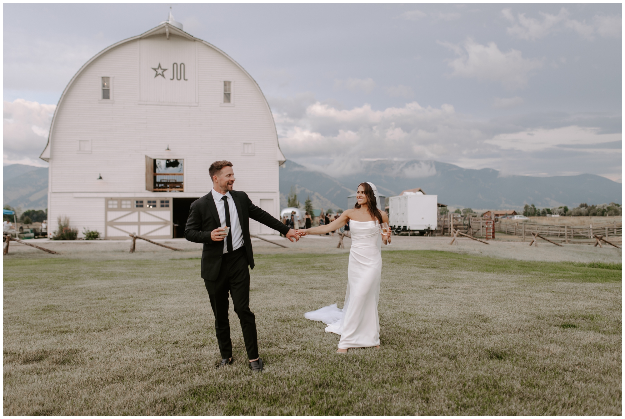 montana destination wedding at Star M Barn